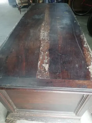 Baúl antiguo de madera para restaurar