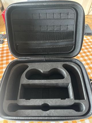 Nintendo Switch Azul/Rojo Casi Nueva + Regalos