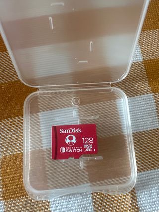 Nintendo Switch Azul/Rojo Casi Nueva + Regalos