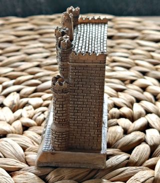 Arco de Santa María de Burgos en Resina