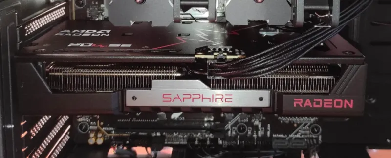 Sapphire RX 9060 XT 16GB Tarjeta Gráfica