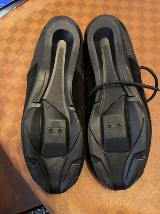 Zapatillas Ciclismo Btwin Negras nuevas