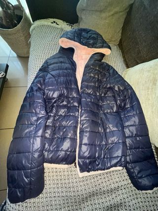 Chaqueta reversible azul y rosa