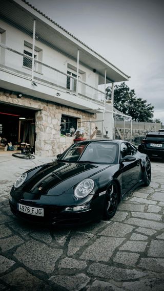 Porsche 911 Carrera 4 Manual