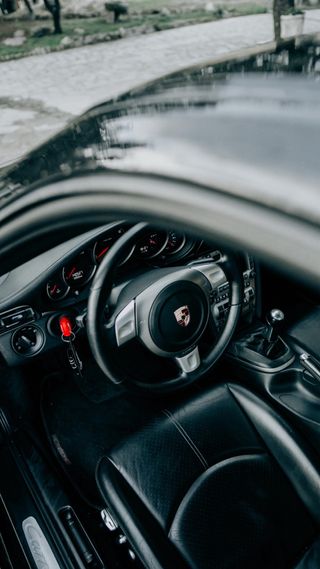 Porsche 911 Carrera 4 Manual