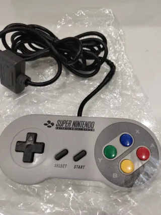 Console Super Nintendo SNES con scatola + 3 giochi