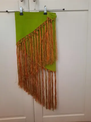 Sciarpe con frange (in diversi colori)