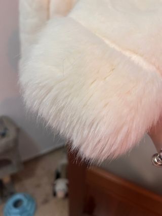 Abrigo de pelo blanco