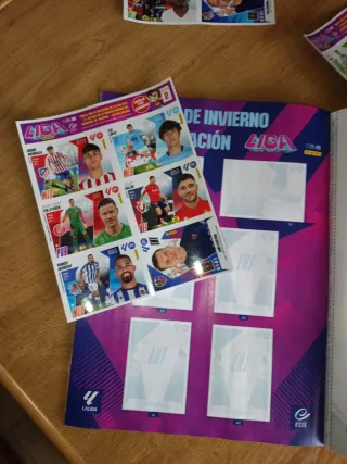 Álbum LALIGA + 17 Cromos Actualización Invierno