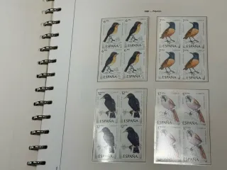 Álbum de Sellos Filabo con sellos año 1981 a 1985