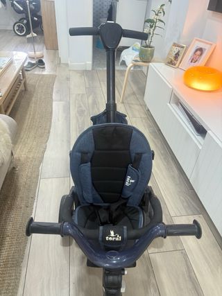 Triciclo infantil azul