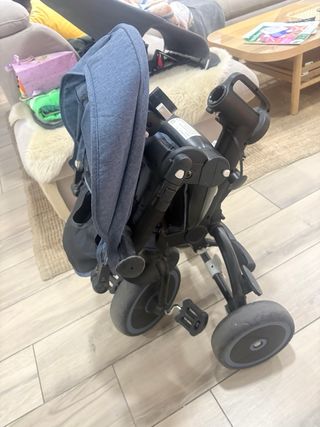 Triciclo infantil azul