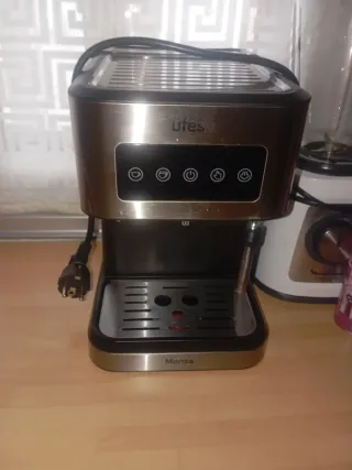 Cafetera Ufesa Monza