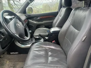 Toyota Land Cruiser 2005