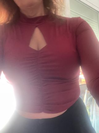 Camiseta manga larga roja de vestir