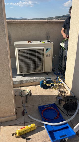 Instalador de aire acondicionado