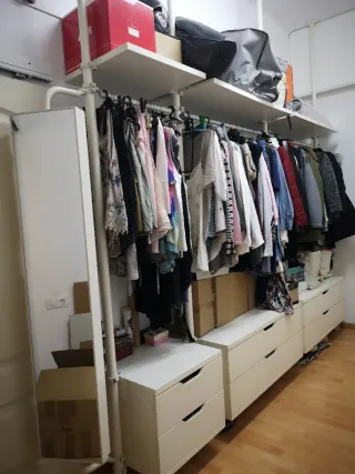 Vestidor modular/Espejo y cómodas