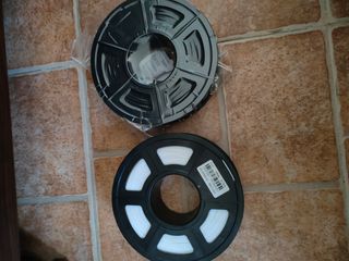 Filamento Impresora 3D Negro y Blanco