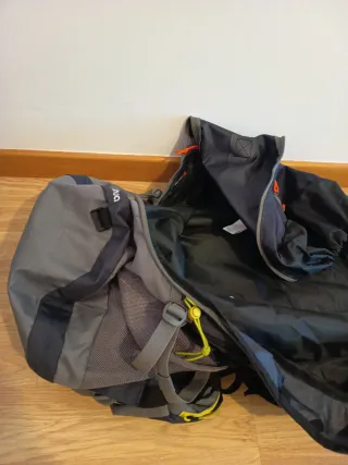 Mochila de viaje Quechua 70L