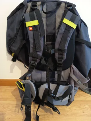 Mochila de viaje Quechua 70L