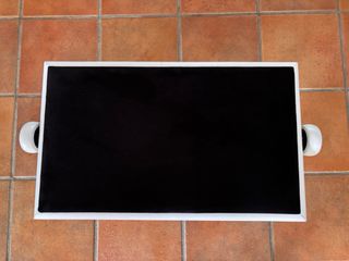 Banqueta de piano blanca con asiento negro