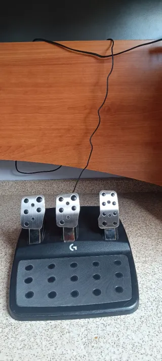 Volante Logitech G923 PC/PS5/PS4 + Palanca + Pedal