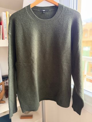 Jersey Uniqlo Verde Talla XL Unisex