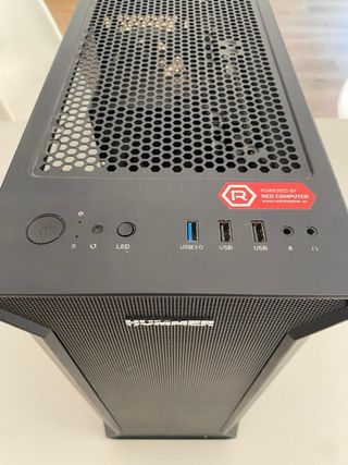 PC Gaming Hummer Ryzen 7 3700X GTX 1650