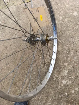 Llanta Trasera 20x1 3/8 nueva