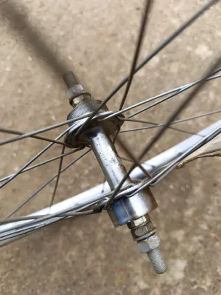 Llanta Trasera 20x1 3/8 nueva