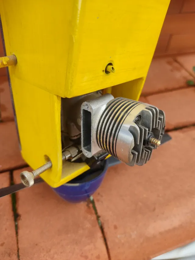 Avión  BARON MODELHOB