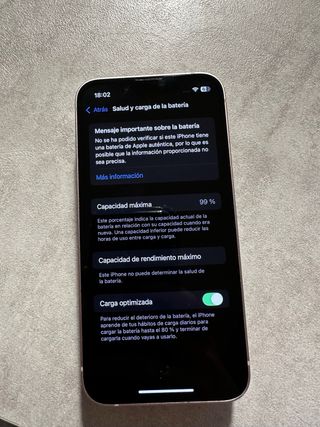 iPhone 13 mini ricondizionato + custodie