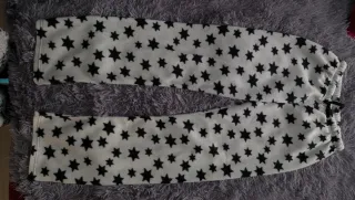 Pijama de estrellas
