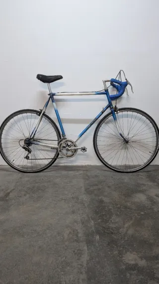 Bicicleta carretera clásica AMAT