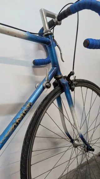 Bicicleta carretera clásica AMAT