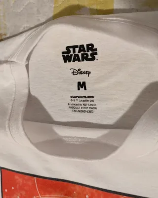 Lote de camiseta y libreta de Ashoka Star Wars