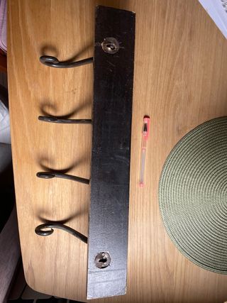 Appendiabiti in legno e metallo