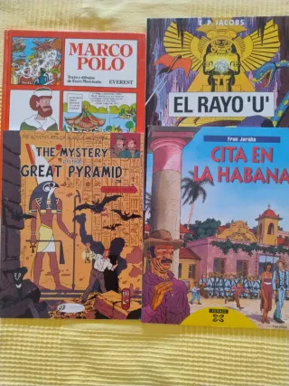 Varios libros comics  Simpson.Asterix, Mortadelo..