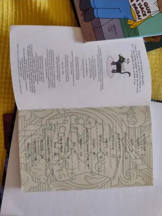 Varios libros comics  Simpson.Asterix, Mortadelo..