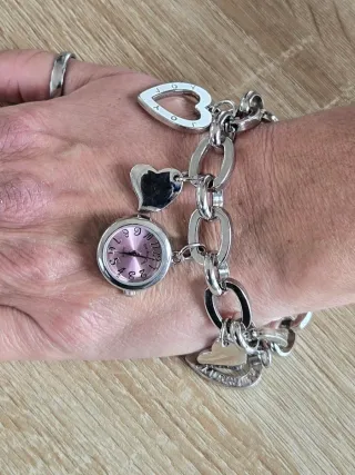 Pulsera con charms y reloj mujer