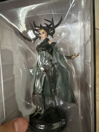 Figura Marvel Hela