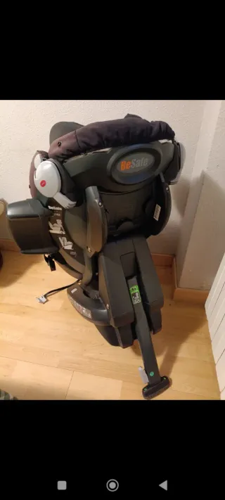 Silla coche BeSafe contramarcha hasta 15kg. Isofix