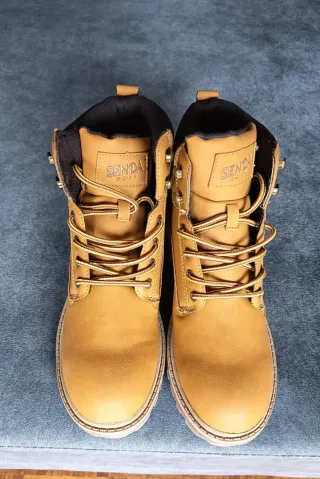 Stivali da campo/vestiti taglia 42