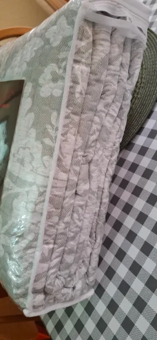 Colcha edredon ropa de cama