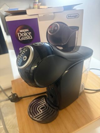 Cafetera Nescafé Dolce Gusto Genio S Plus
