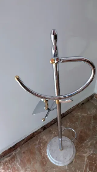 Toallero de alta gama mármol y metal