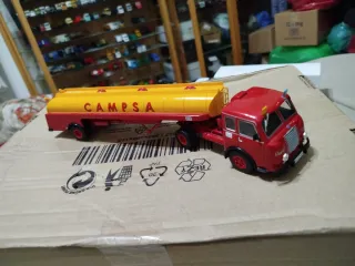 Camion pegaso con Cisterna CAMPSA Rosso