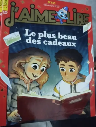 Lote de 5 revistas “J’aime Lire”