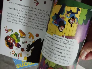 Lote de 5 revistas “J’aime Lire”