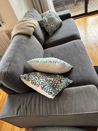 Divano KIVIK IKEA Grigio con cuscini